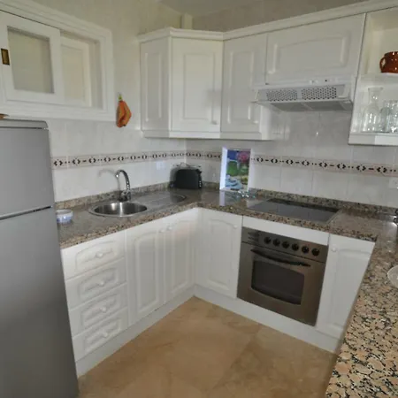 Apartament Top Terrassen Wohnungen, Direkt Am Strand, Beheizter Pool, Wifi Free, Free Parking
