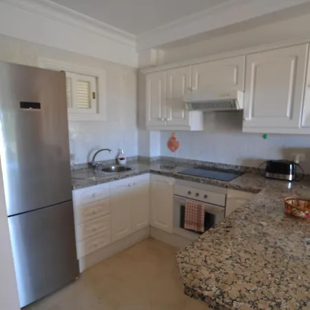 شقة Top Terrassen Wohnungen, Direkt Am Strand, Beheizter Pool, Wifi Free, Free Parking *